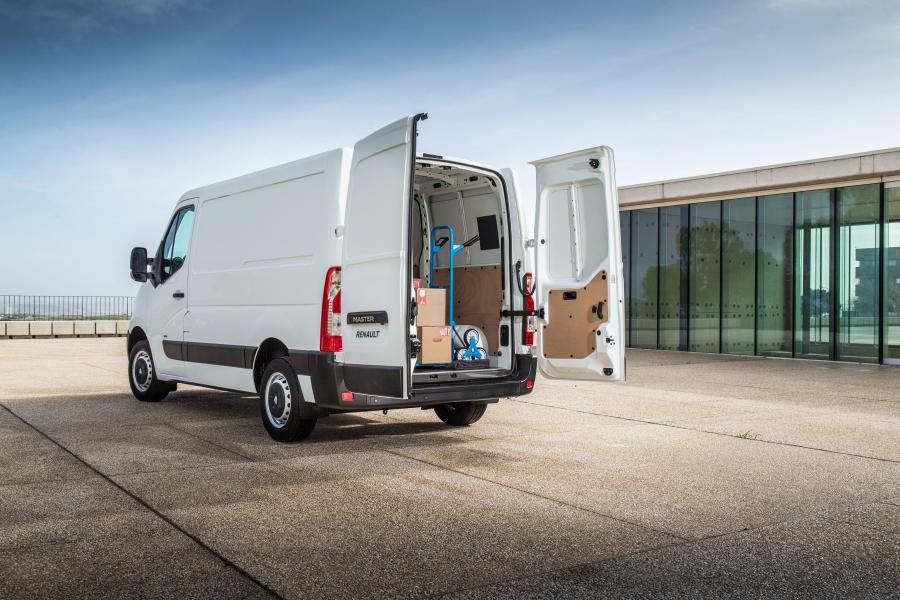  Renault Master Z.E. L1H1 Van 2018 года  (WW) (фото 6 из 7)
